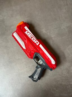 Nerf Elite Magnus MEGA Pistole + malá nerf - 2