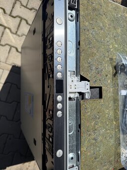 Myčka Bosch-Siemens - 2