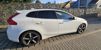 Volvo V40 D3 110kW - 2
