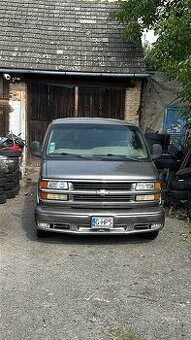 Chevrolet express - 2