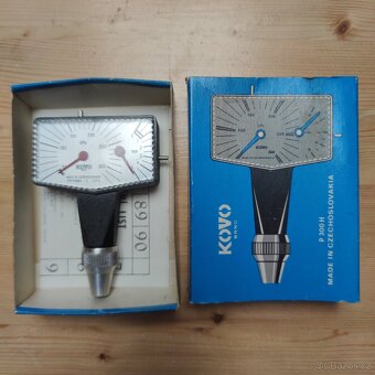 Retro Manometr + Měřič dezénu pneu 1989 - 2