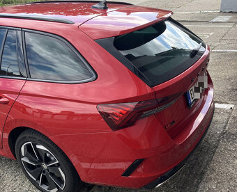 Octavia, Octavia Combi RS iV plug-in hybrid (2021) - 2