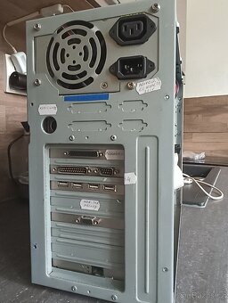 Retro PC funkční - 2
