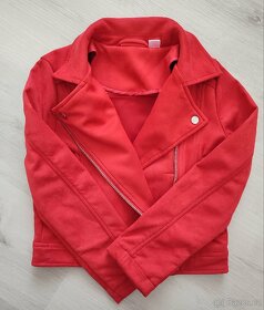 Dívčí tmavě červená bunda Pepperts vel. 122 - 2