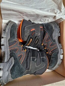 Zimní boty Baťa 34 - 2