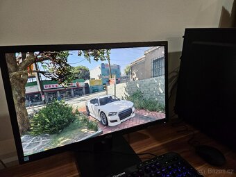 Herní pc fx-6300 8gb ddr3 ati 6950 2gb hdd 3TB lcd 22" GTA5 - 2