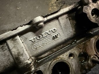 Hlava Volvo 2.4 D5 120kw - 2