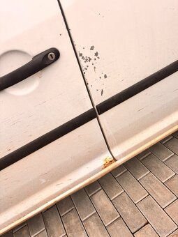 VW Caddy 2.0 sdi 2010 - 2