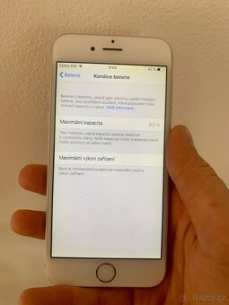 iPhone 6 (16GB), baterie 93 % - 2