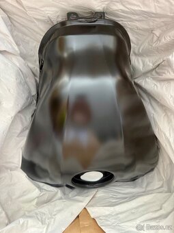 Nádrž na Yamaha R6 - 2