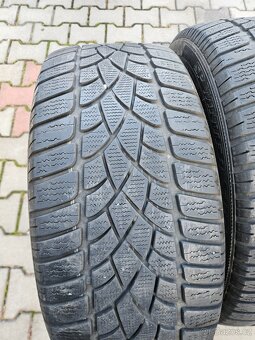 Zimní Dunlop 235/45/19 - 2