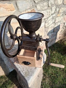 Stary Mlýnek na kavu - 2