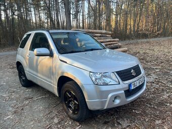 Suzuki Grand Vitara 1.6i 2010 - 2