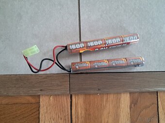 Airsoftová AEG M4 lancer tactical - 2