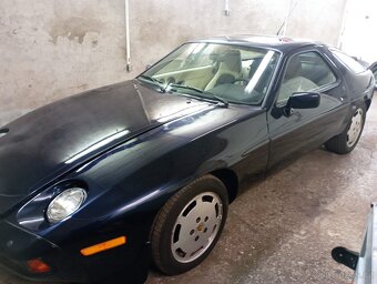 Porsche 928-S - 2