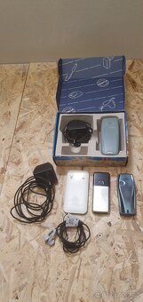 Mix starých mobilů - 2