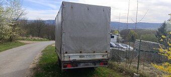 Nákladní dvouosý přívěs - 2