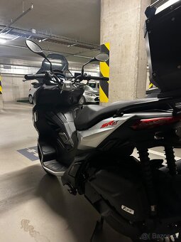 Aprilia SR GT 125 - Praha - Garážované - 2