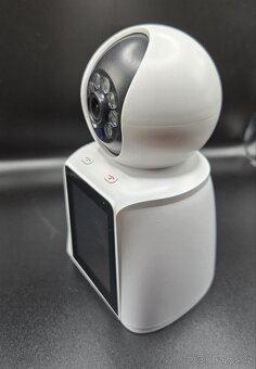 Vnitřní kamera pro seniory s 2.8 Inch displejem - 2