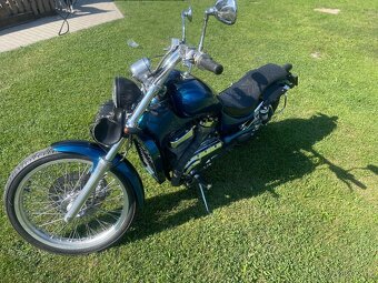 Suzuki intruder 800 - 2