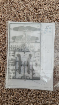 P-51D-30-NT, Eduard 1:144 - 2