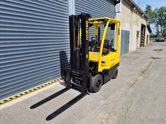 Použitý vysokozdvižný vozík Hyster 1,8t, LPG - 2