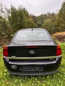 Prodám Opel Vectra C 2.2 dti r.v. 2003 92kw (125 koní). - 2