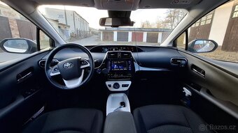 Toyota Prius hybrid - 2