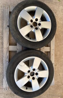 4 ALU-disky s pneumatikami určenými na výměnu (205/55 R16). - 2