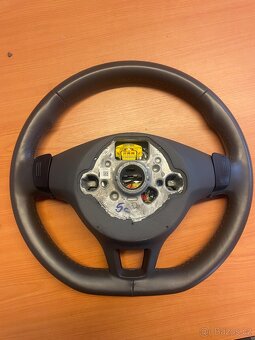 Volant hnědý Vw s airbag - vyhřev volantu - 2