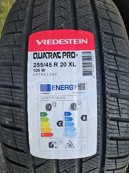 Vredestein quatrac pro 255/45 R20 105W - 2