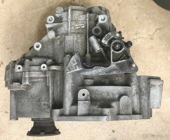 Převodovka - JLU - 215.000km - 6kvalt - 103kW - 2