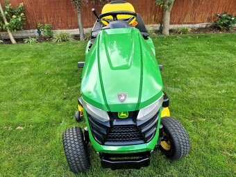 Zahradni Traktor sekačka JOHN DEERE X350 R - skvělý stav - 2