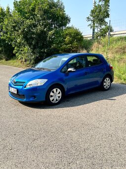 Toyota Auris 1.6 najeto 24400 km původ ČR 1.majitel - 2