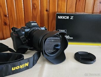 Špičkový Nikon Z5 s objektívom NIKKOR 24-200 mm/4.0-6.3 - 2