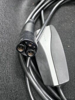 3x Tesla adapter NACS CCS2 USA EU - 2