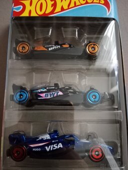 Hot wheels 5 pack formala 1 f1, McLaren, Alpine, kick, haas - 2