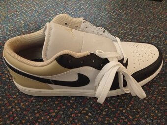 ORIGINÁLNÍ BOTY NIKE AIR JORDAN 1 LOW VEl. - 2