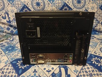 PRODÁNO - Kompaktní herní PC - 2