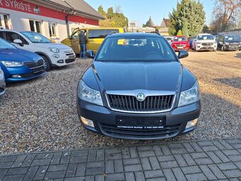 Škoda Octavia 1.6 TDi 77KW S.Kniha, Tažné zař. Ambi. Kombi - 2