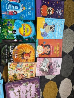 Krásné knihy pro divky do 10 let top stav - 2