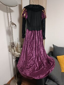 Dámské dobové šaty - 2