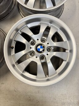 BMW alu kola R16” 5×120 – originál, hezký stav - 2