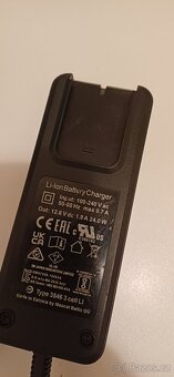 Speedglas Nabíječka Adflo pro Li-Ion baterie - 2