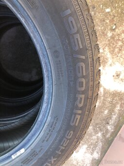 Zimní pneu 195/60/15 - 2