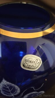 Kulatá modrá váza Bohemia - 2