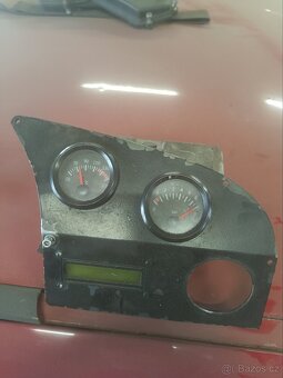 Záslepka topení a radia e36 - 2