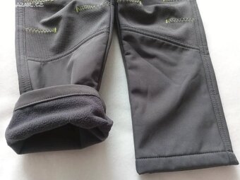 Nové softshellové kalhoty, vel.128/134 - 2