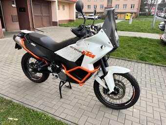 Ktm 990 adventure white - 2