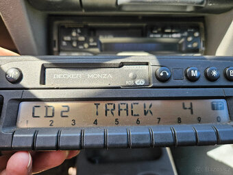 Autorádio Becker Monza + CD měnič 6CD - 2